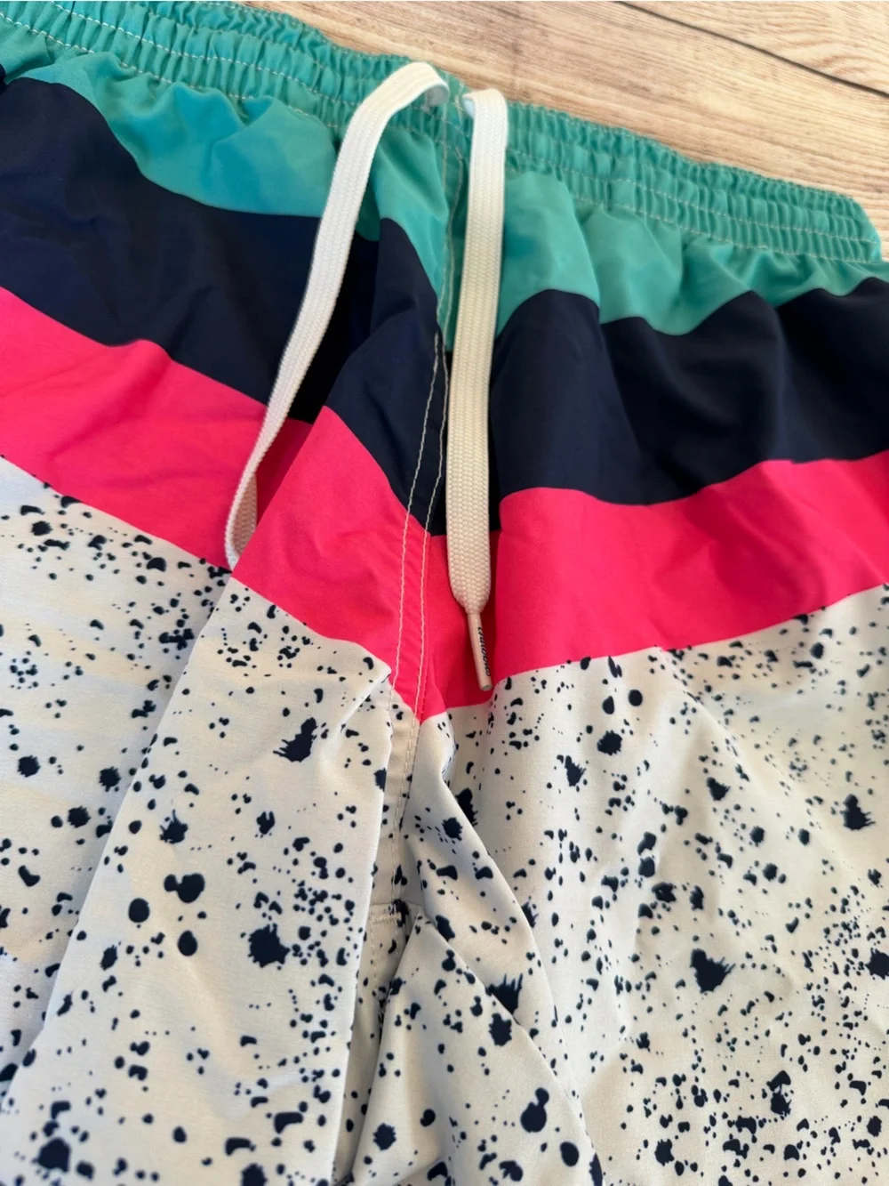 Chubbies The Aquatic Libations 5” Swim Trunks - Small
